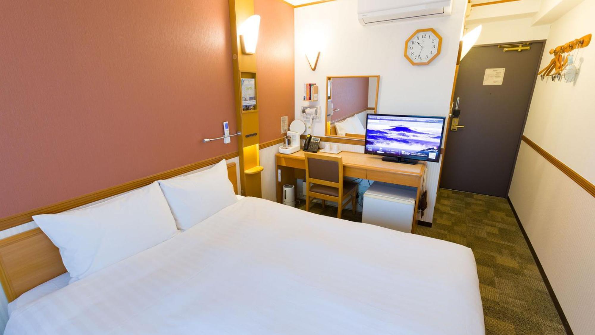 Toyoko Inn Yokohama Sakuragicho Rom bilde