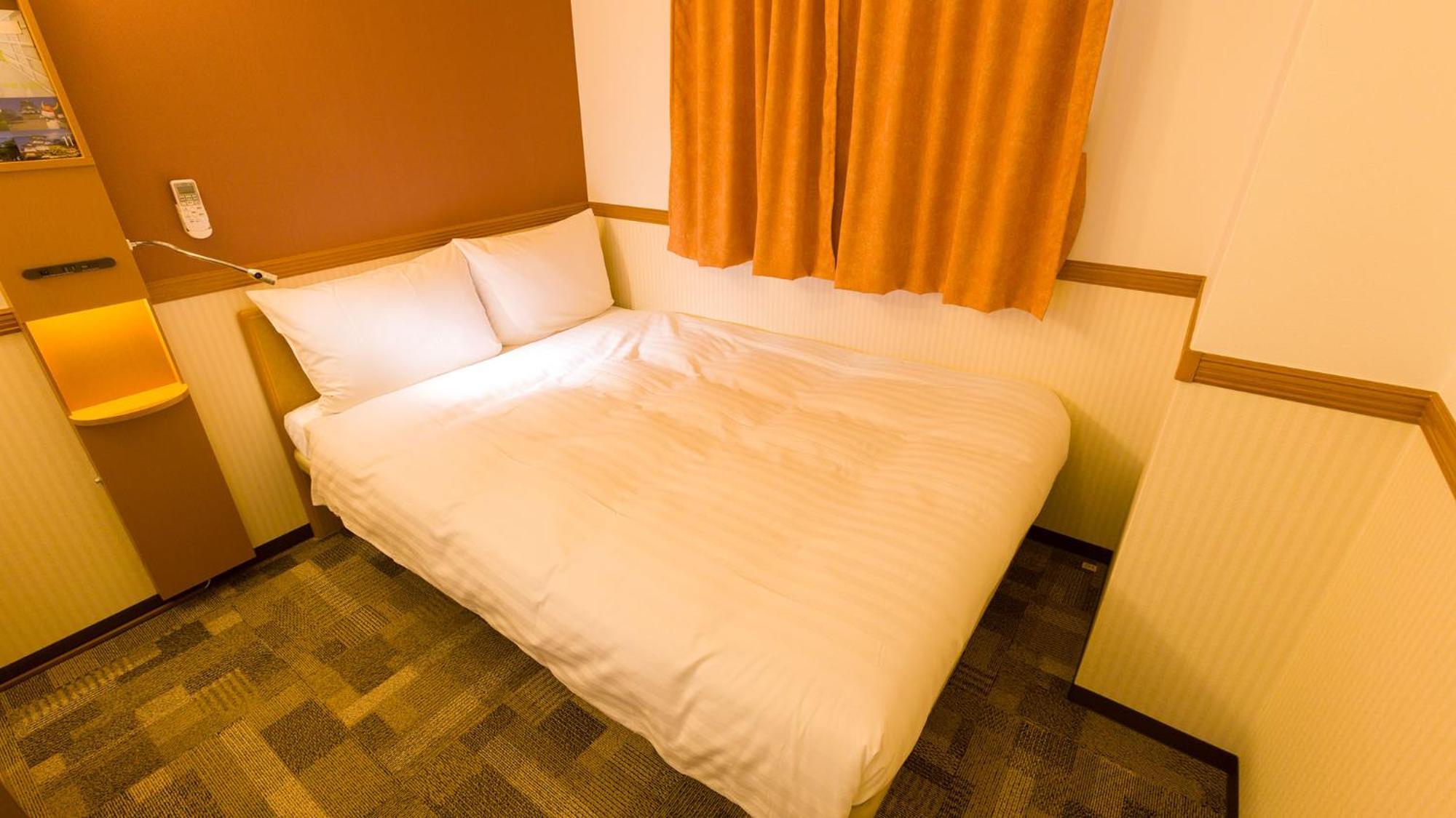Toyoko Inn Yokohama Sakuragicho Rom bilde