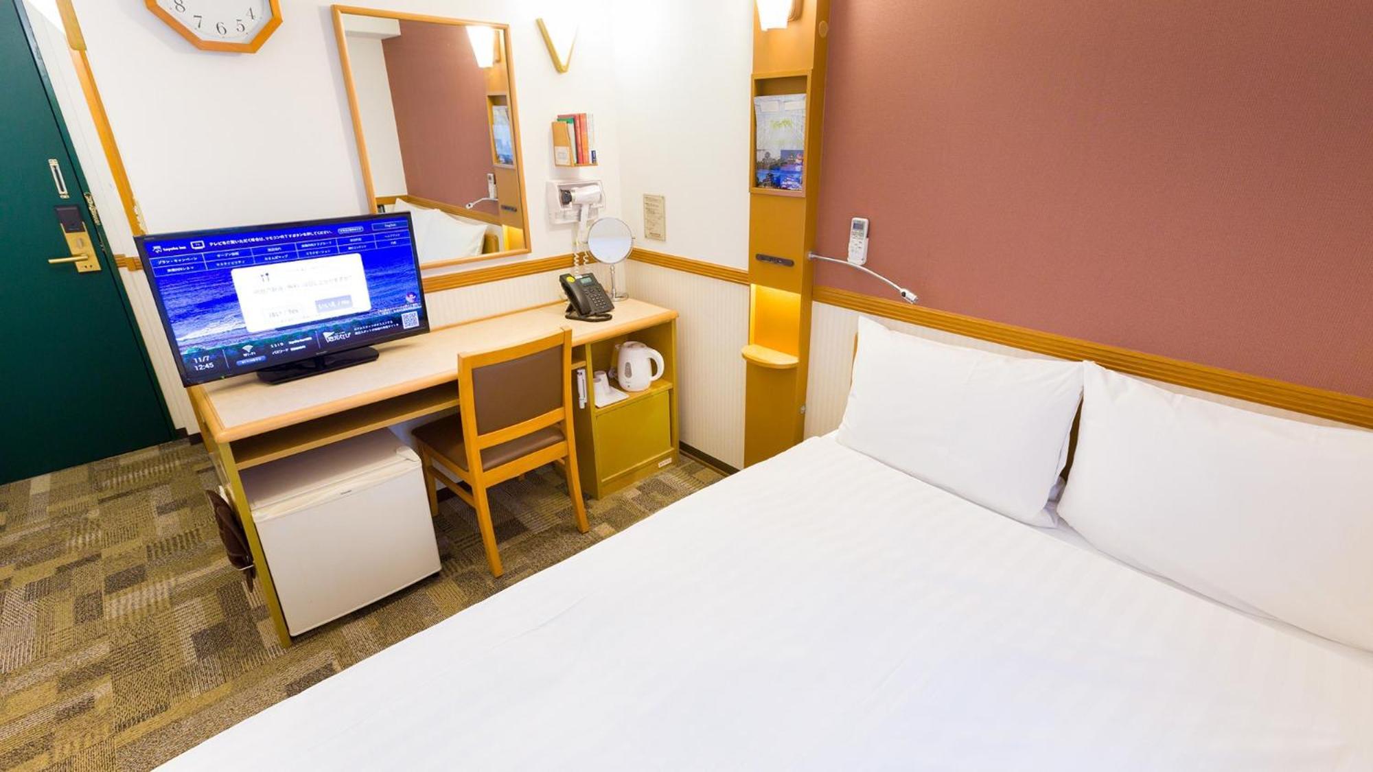 Toyoko Inn Yokohama Sakuragicho Rom bilde