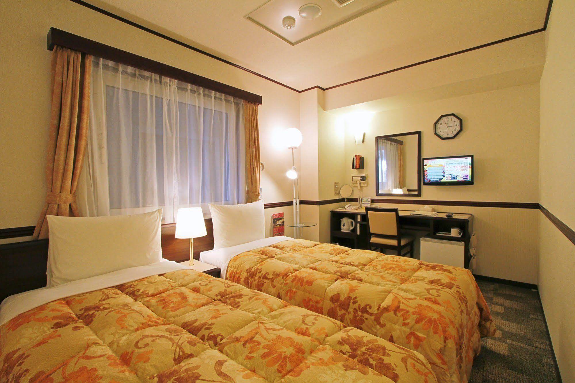 Toyoko Inn Yokohama Sakuragicho Eksteriør bilde